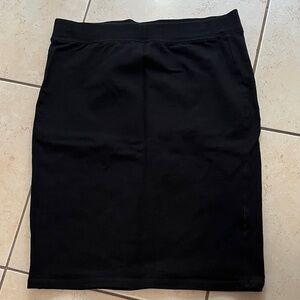 Old Navy Black Pencil Skirt